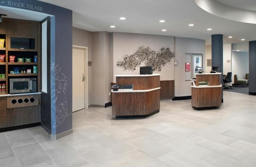 Albion Hotel | Courtyard by Marriott Providence Lincoln