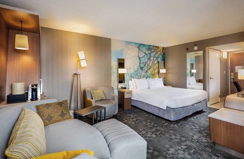 Riverside Hotel | Courtyard by Marriott Riverside UCR/Moreno Valley Area