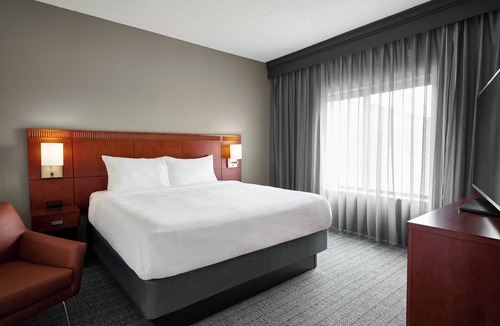 Creve Coeur Hotel | Courtyard by Marriott St Louis Creve Coeur