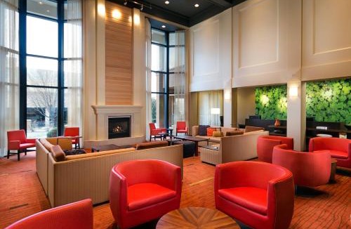 Blue Springs Hotel | Courtyard Kansas City East/Blue Springs