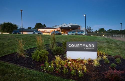 Overland Park Hotel | Courtyard Kansas City Overland Park/Metcalf, South of College Boulevard