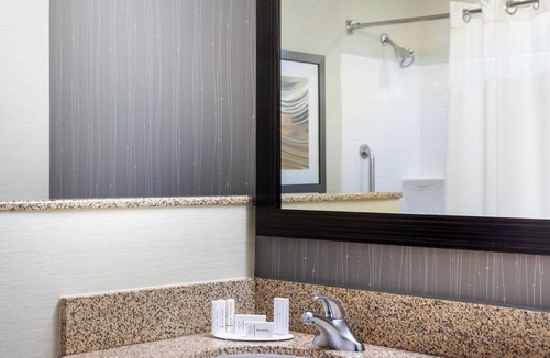 Denton Hotel | Courtyard Marriott Denton