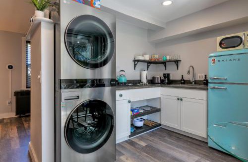 Bar Harbor Apartment | Cozy 1 BR with 4min Walk to Downtown x Blueberry Hill x