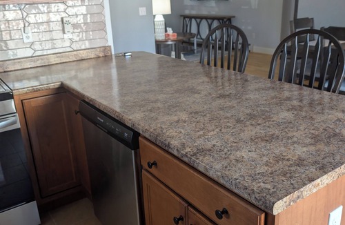 Westbrook Condo | Cozy 2-bedroom condo in gorgeous Westbrook with AC