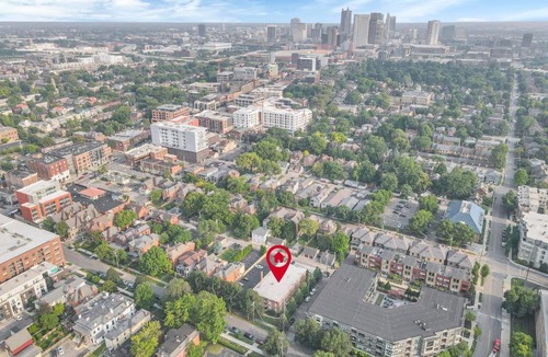 Victorian Village Apartment | Cozy 2 BR in Short North Convenient Parking