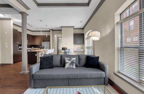 Brady Arts District Apartment | Cozy 2BR Near BOK Center-Gym, Pool, Pet Frndly
