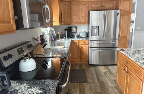 Alton House | Cozy 3-Bedroom Retreat in Alton- 1/2 mile from Lake Winnipesaukee w/WiFi & A/C