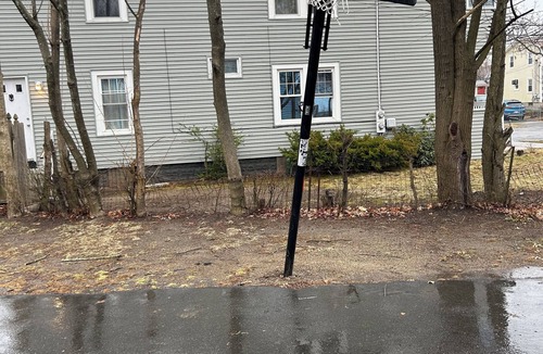 Indian Orchard Apartment | Cozy 3bd 1ba Free Parking
