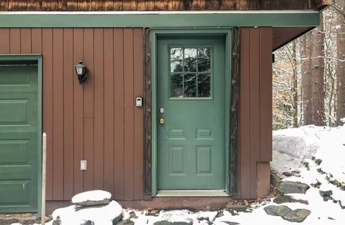 Stowe Area Apartment | Cozy Above Garage Apartment Near Stowe Mountain