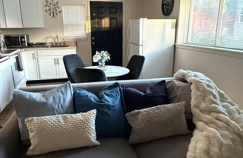 Provo Apartment | Cozy and peaceful 2-bedrooms basement/apartment