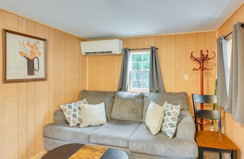 Brownville House | Cozy Brownville Cabin: 2 Mi to Schoodic Lake!