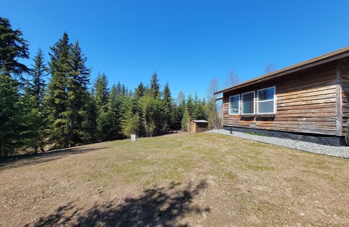 Anchor Point House | Cozy Cabin in the Woods