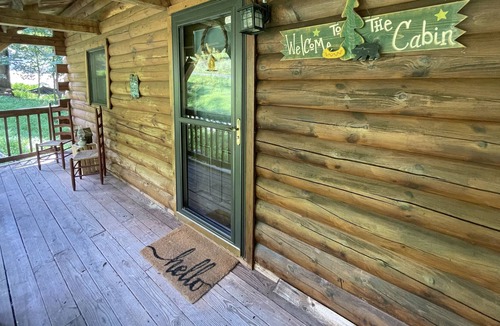 Kabletown Cabin | Cozy Cabin in the Woods