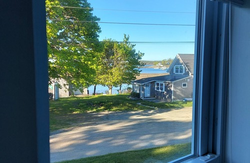 Bass Harbor Cottage | Cozy Cottage in Bass Harbor, Maine next to Acadia National Park