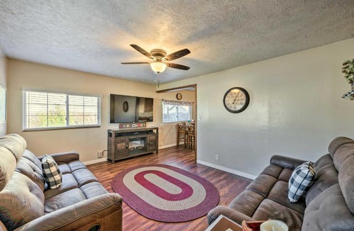 South Jordan House | Cozy Cottage w/Game Room ~ 17 Mi to Dtwn SLC!