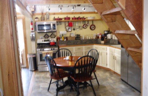 North Conway Condo | Cozy family and pet friendly home in North Conway Village