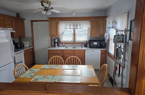 Point Judith House | Cozy four bedroom home!
