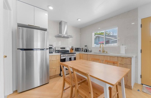 Fountain Valley House | Cozy Home in Fountain Valley Near Disneyland