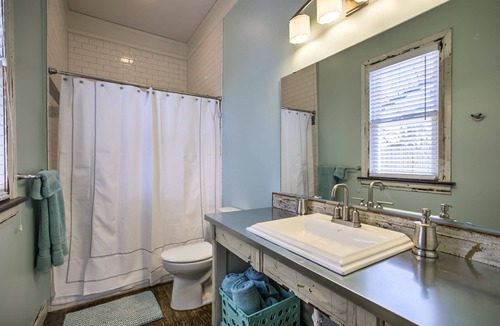 Excelsior Springs House | Cozy home in historic Excelsior Springs-Great Monthly Executive Rental