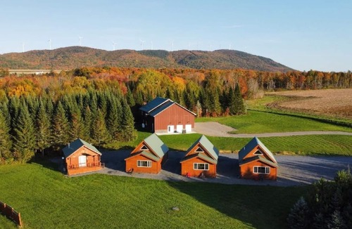 Aroostook Cabin | Cozy lodge room #2