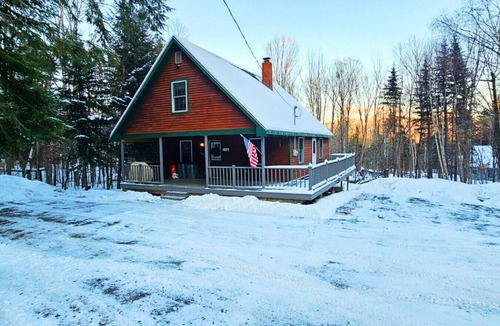 Beaver Cove Cabin | Cozy Moose Cabin*Direct ATV Access*A/C*Washer/Dryer