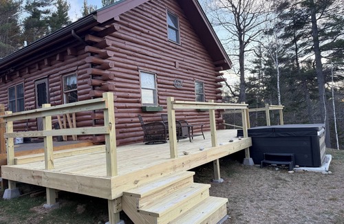 Orange Cabin | Cozy mountain cabin w/Mountain View, hot tub, game room, and adventure for all