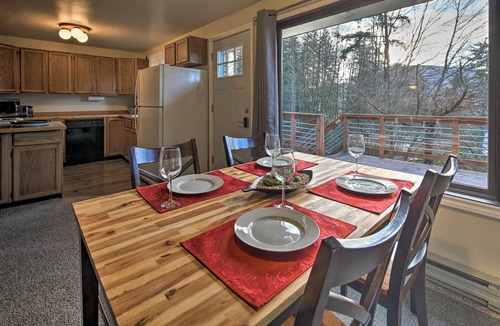Juneau Apartment | Cozy Retreat w/Fire Pit - Near Mendenhall Glacier