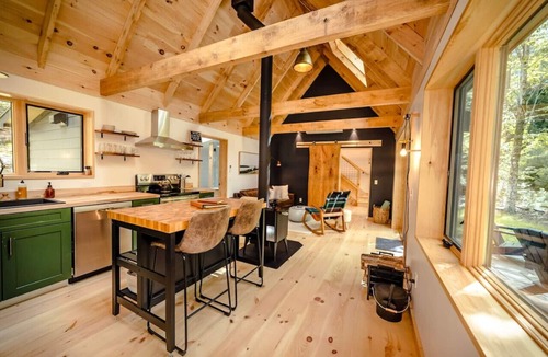 Freeport House | Cozy Rock Cabin #thewaylifeshouldbe