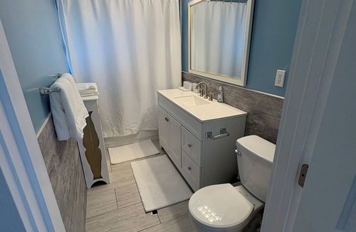 Lowell Apartment | Cozy & Spotless Home Away from Home