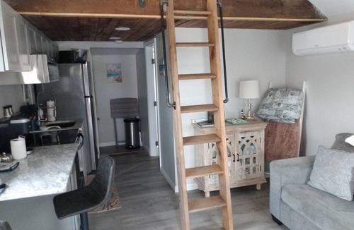 Bowers Beach Cottage | Cozy tiny home with a loft, located at Bowers Beach