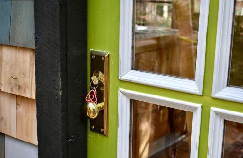 Hardwick House | Cozy Treehouse with Sauna in Hardwick, VT