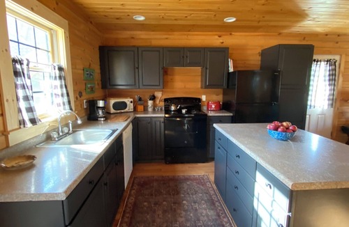 Andover Cabin | Cozy Vermont Cabin at Trail End Ranch! The Best of VT is all around you!