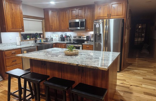 Dover Cabin | CozyCabin in the Ozarks-sleeps up to 16 [SEE NIGHTLY RATE DETAILS BELOW]