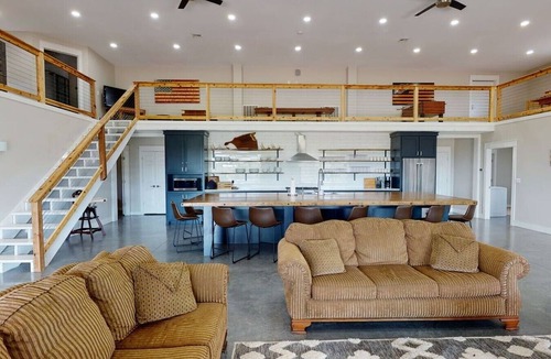 Moodys Other | Crystal Creek Ranch - Stunning Lodge on 500 Acres