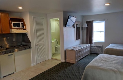 Ocean City Hotel | Crystal Sands Motel