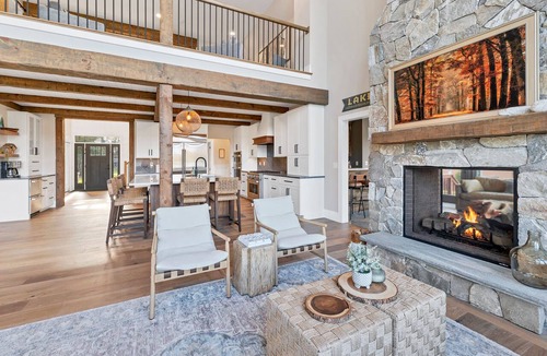 Moultonborough House | Custom built Adirondack style home sleeps 16 in 6 bedrooms