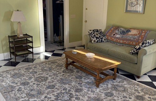Lyndon Apartment | Cute apartment in Lyndonville, 10 mins from Burke Mountain and Kingdom Trails!