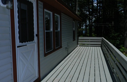 Damariscotta Cottage | Cute Boathouse Cottage (Top floor) with lake views on Pemaquid Lake