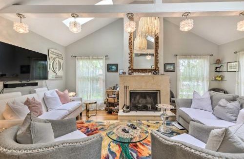 Springs House | Cute East Hampton Cottage w/Patio - Walk to Beach