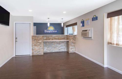Elmsford Hotel | Days Inn by Wyndham Elmsford