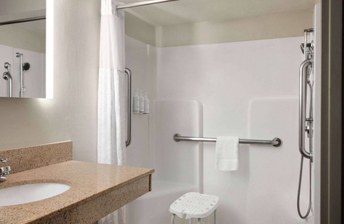 Hershey Hotel | Days Inn by Wyndham Hershey