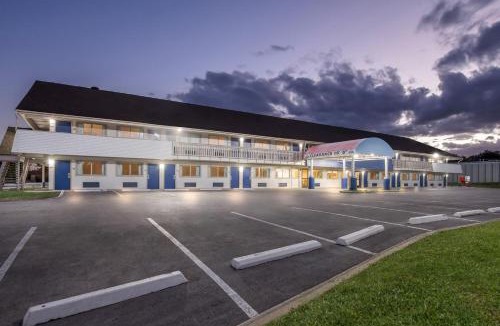 Independence Hotel | Days Inn by Wyndham Independence