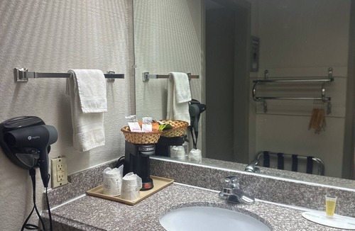 Jacksonville Hotel | Days Inn by Wyndham Jacksonville