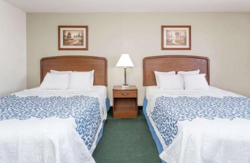 Sidney Hotel | Days Inn by Wyndham Sidney NE