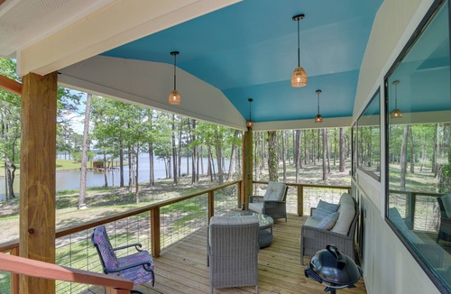 Pointblank House | Deck & Dock Access! Sunlit Lake Livingston Escape