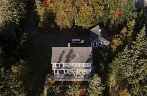 Prospect Harbor Cottage | Deep Water Oceanfront - Schoodic Surf Cottage