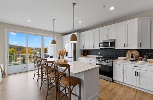 McCandless Township House | Delightful 3-bedroom townhome in Pittsburgh