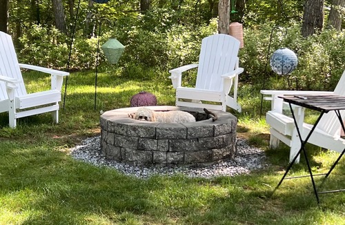 Tuckahoe House | Delightful Southampton Retreat with Heated Pool & Jacuzzi, Near Beach & Shopping