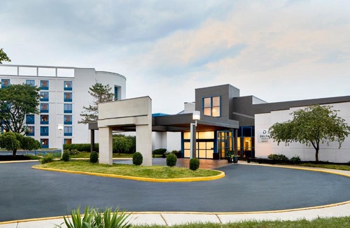 Toledo Hotel | Delta Hotels by Marriott Toledo