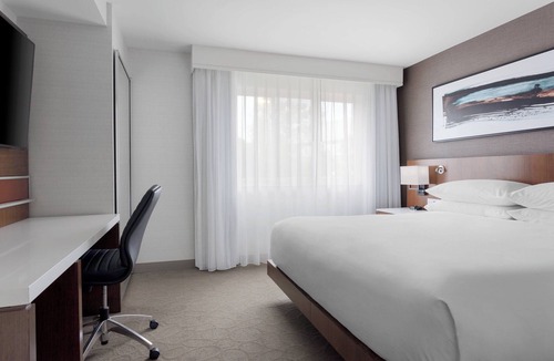 South Burlington Hotel | Delta Hotels by Marriott Burlington